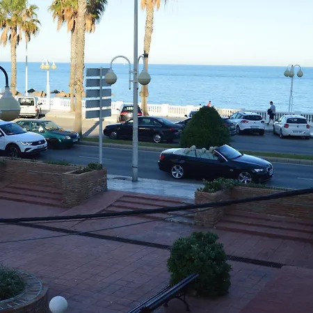 Apartamento Recién Reformados Al Lado De La Playa Benalmádena